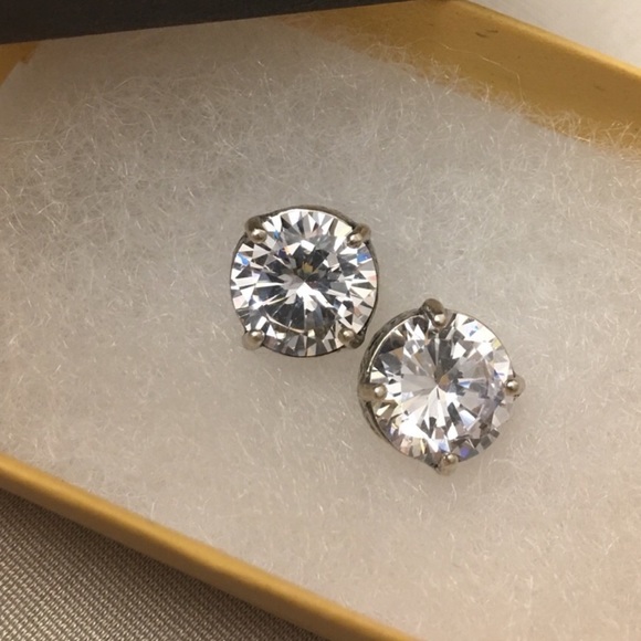 Silpada CROWN JEWEL Cubic Zirconia earrings P2381 - Picture 11 of 16